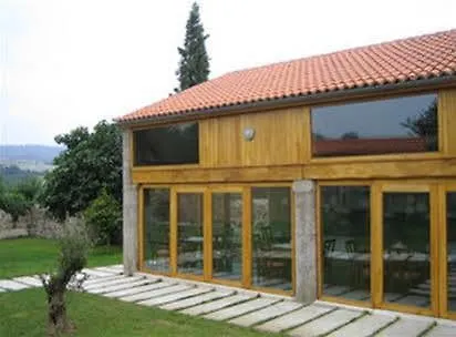 A Ribeira Do Tambre Hotel *